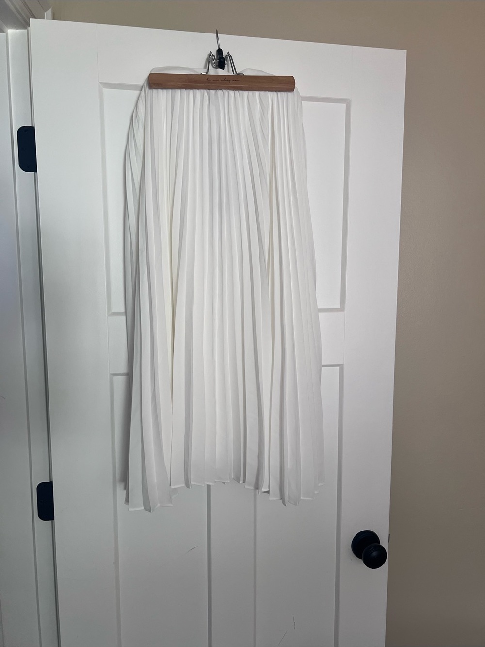 Ever New White Pleated Midi Skirt